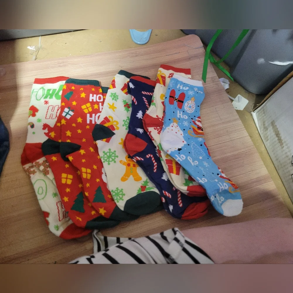 6 Pair New Women's‎ Christmas Socks One Size A3